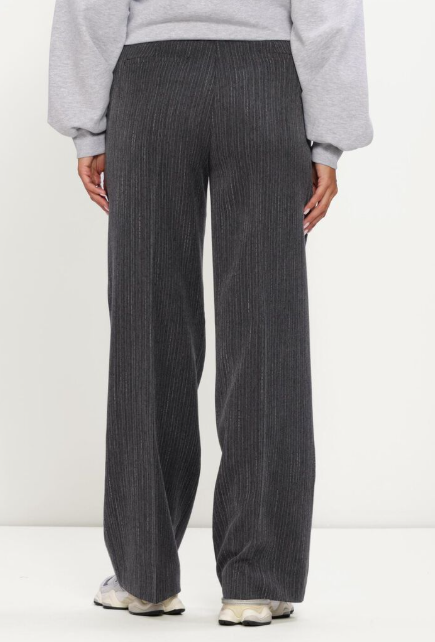 Birnamd pants