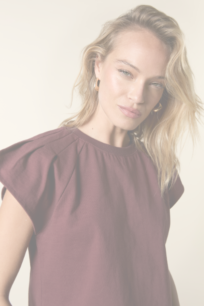 Top With Wide Shoulders -grape