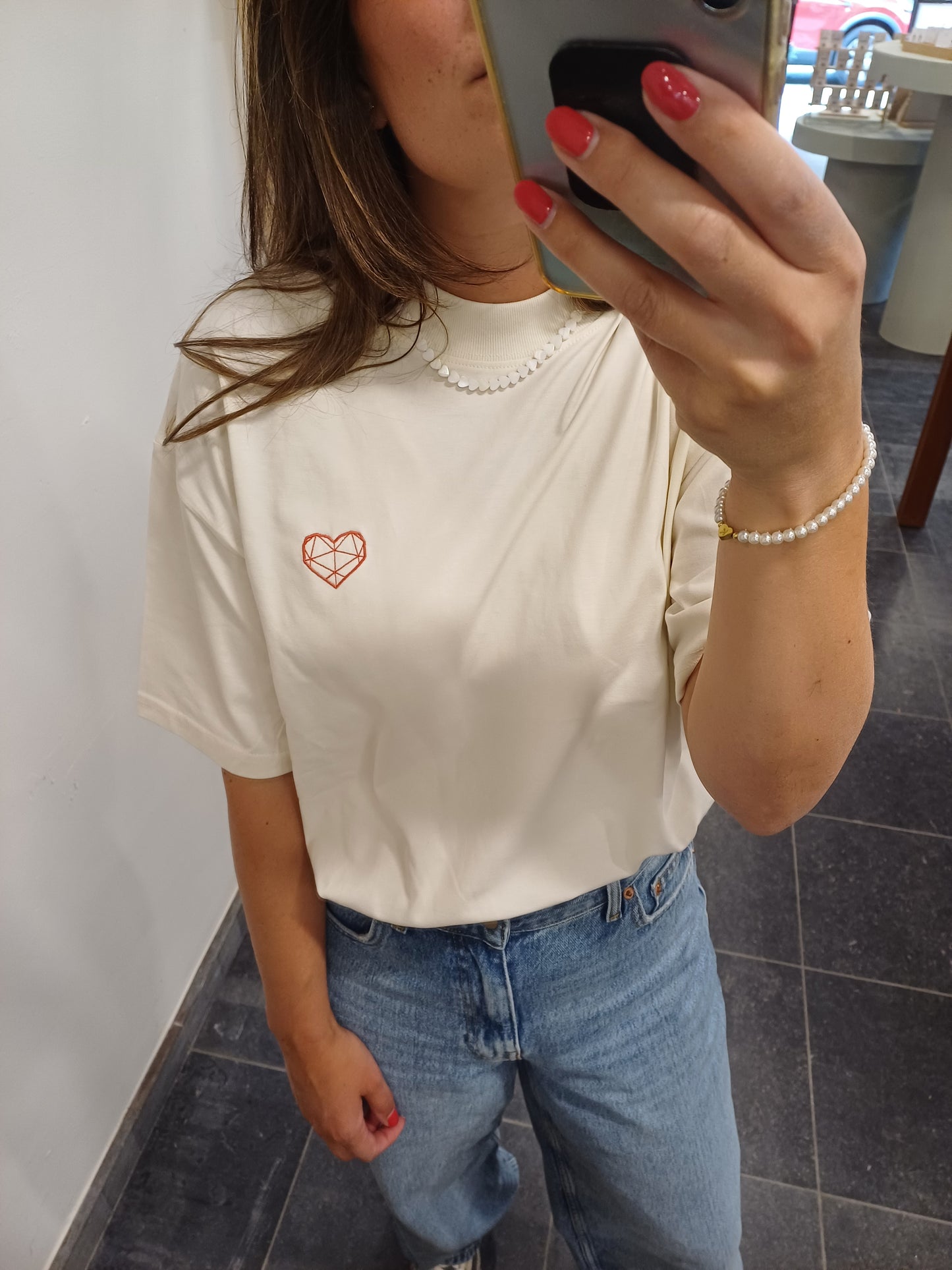 Oversized t-shirt cream heart