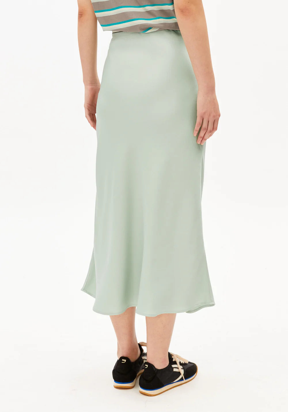 Lenovaa satin slip-skirt