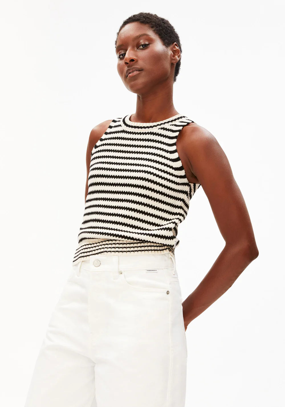 STRIPE KNIT TOP