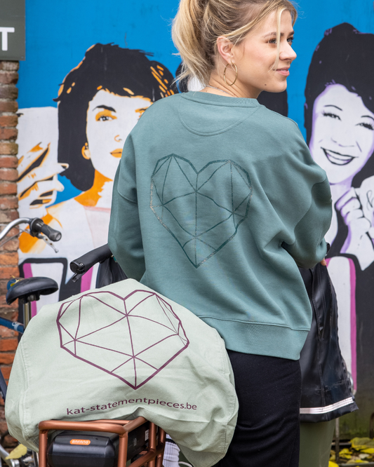 Sweater BIG HEART green