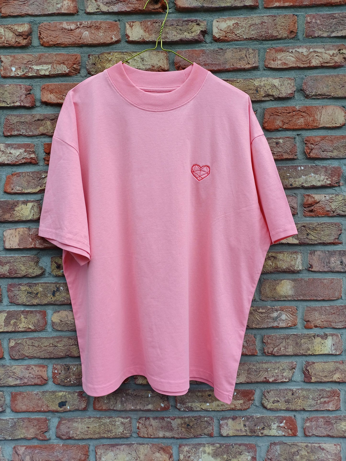 Oversized t-shirt pink heart