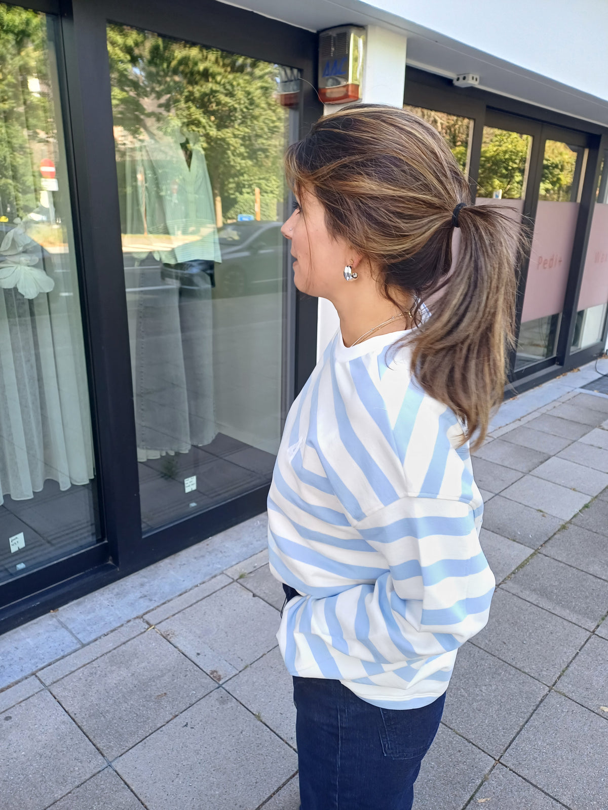 ICONIC Å FRANKAA BOLD SWEAT